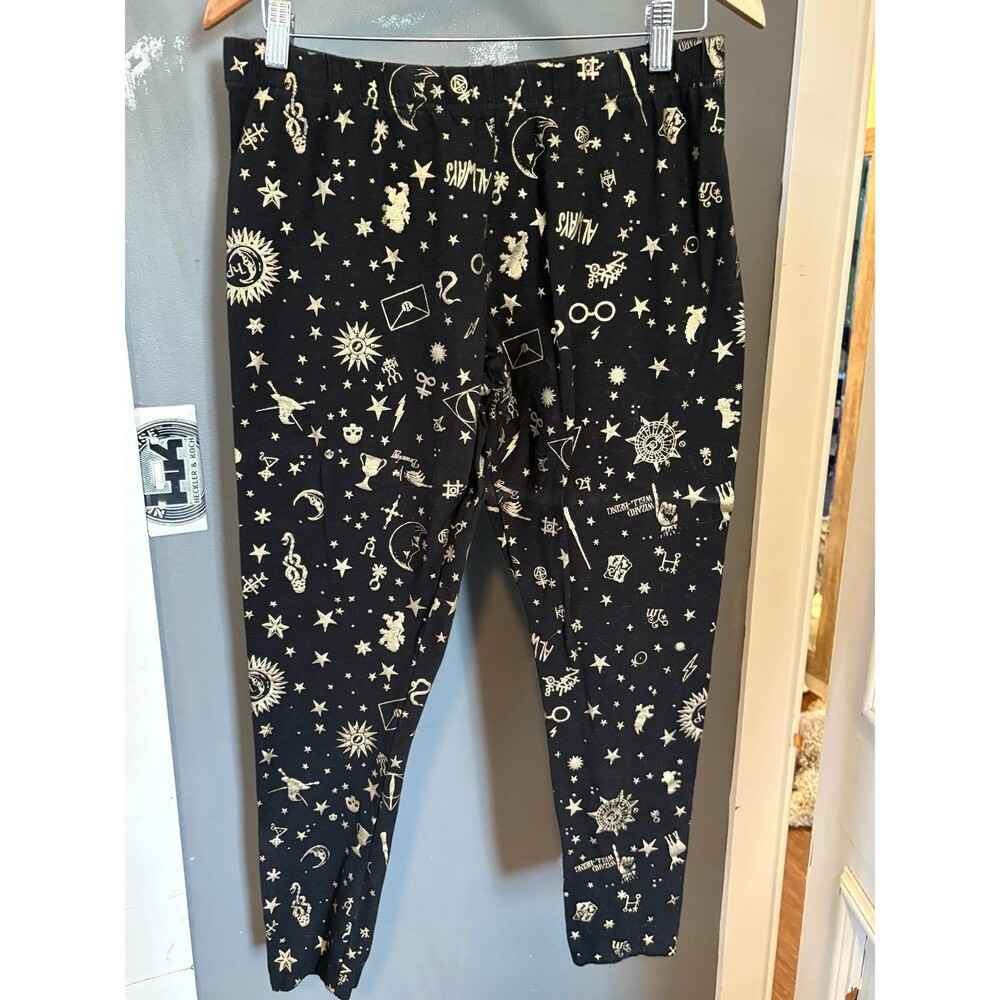 Torrid size 2 Harry Potter black and gold foil leggings